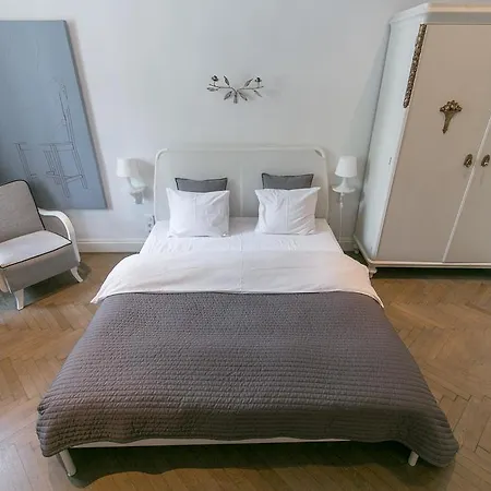 Mono Budapest